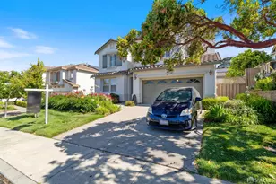 237 Tanglewood Dr, Richmond, CA 94806 - Photo 2
