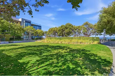 330 N Mission Bay Boulevard #402, San Francisco, CA 94158 - Photo 48