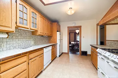 944 Madrid Street, San Francisco, CA 94112 - Photo 14
