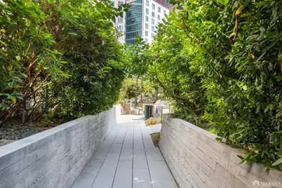 110 Channel Street #320, San Francisco, CA 94158 - Photo 14