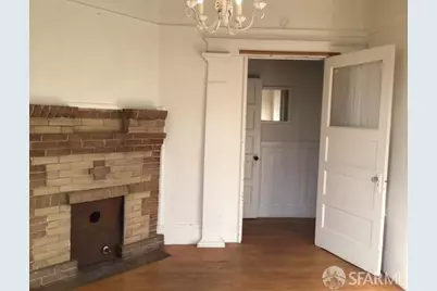 1322 Vallejo Street, San Francisco, CA 94109 - Photo 2