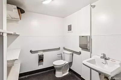 724 Valencia Street, San Francisco, CA 94110 - Photo 22