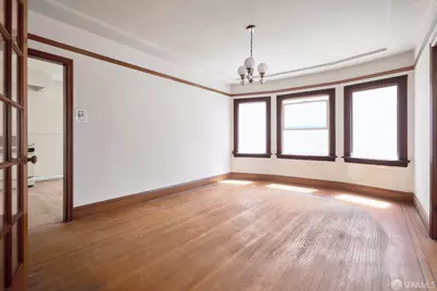 1055 Cayuga Avenue, San Francisco, CA 94112 - Photo 4