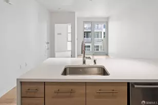 451 Donahue St, San Francisco, CA 94124 - Photo 18