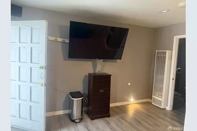8422 B Street, Oakland, CA 94621 - Photo 18
