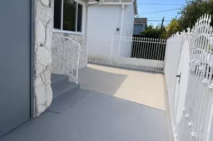 8422 B St, Oakland, CA 94621 - Photo 14