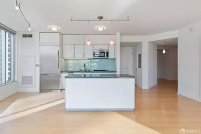 301 Main Street #10F, San Francisco, CA 94105 - Photo 8