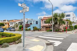 300 Avila St, San Francisco, CA 94123 - Photo 36
