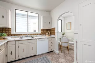300 Avila St, San Francisco, CA 94123 - Photo 14