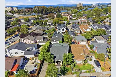828 Laurel Avenue, Burlingame, CA 94010 - Photo 48