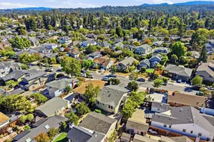 828 Laurel Ave, Burlingame, CA 94010 - Photo 56
