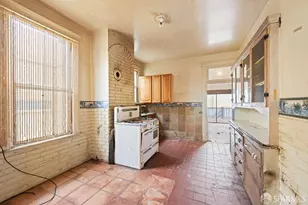 300 Burrows St, San Francisco, CA 94134 - Photo 10