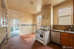 300 Burrows St, San Francisco, CA 94134 - Photo 12