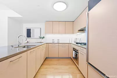 301 Mission Street #14J, San Francisco, CA 94105 - Photo 14