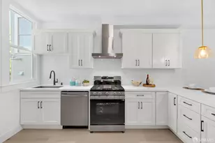1060 Noe St, San Francisco, CA 94114 - Photo 4