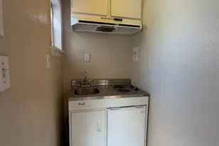 672 61st St, Oakland, CA 94609 - Photo 22