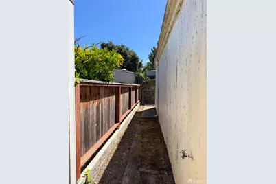 672 61st Street, Oakland, CA 94609 - Photo 8