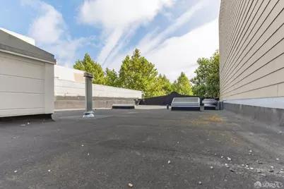 724 Valencia Street, San Francisco, CA 94110 - Photo 36