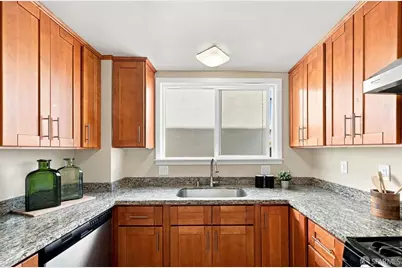 32 Eastgate Drive, Daly City, CA 94015 - Photo 14