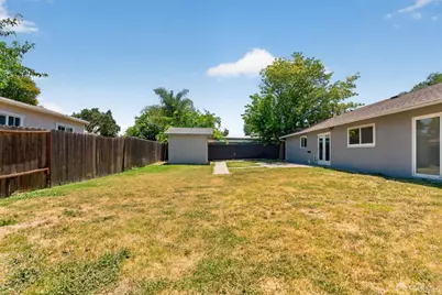 2203 Sherman Drive, Pleasant Hill, CA 94523 - Photo 26