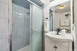 300 Castro St, San Francisco, CA 94114 - Photo 22