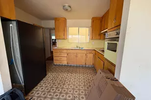 64 Vienna St, San Francisco, CA 94112 - Photo 4