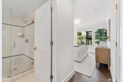 1218 Leavenworth Street #4, San Francisco, CA 94109 - Photo 24