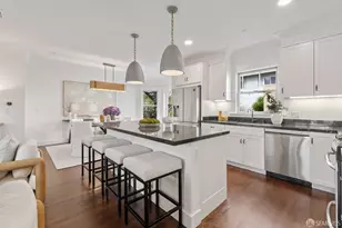 1218 Leavenworth St, San Francisco, CA 94109 - Photo 10