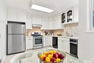427 23rd Ave, San Francisco, CA 94121 - Photo 8