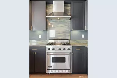 8 Landers Street #401, San Francisco, CA 94114 - Photo 6