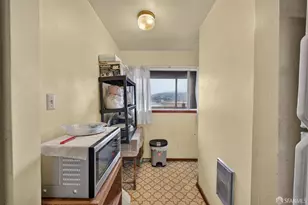 358 London St, San Francisco, CA 94112 - Photo 16