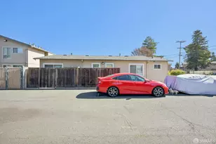 391 Bartlett Ave, Hayward, CA 94541 - Photo 8