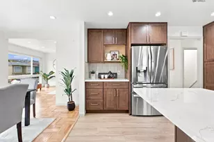 30 Midvale Dr, Daly City, CA 94015 - Photo 10