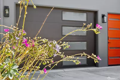 923 Edinburgh Street, San Francisco, CA 94112 - Photo 16
