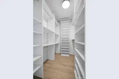 2171 Sacramento Street #13, San Francisco, CA 94109 - Photo 32