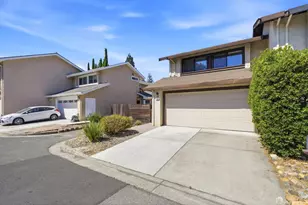 103 Lupine Ln, Pleasant Hill, CA 94523 - Photo 2