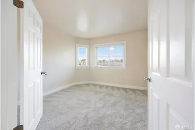 5022 Gloucester Lane, Martinez, CA 94553 - Photo 20