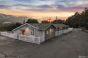 4 Bates Blvd, Orinda, CA 94563 - Photo 30