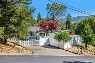 4 Bates Blvd, Orinda, CA 94563 - Photo 1