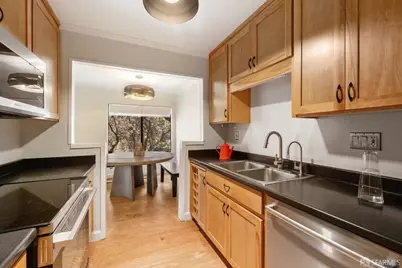 3352 La Mesa Drive #6, San Carlos, CA 94070 - Photo 12