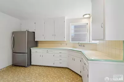 3631 Monterey Boulevard, Oakland, CA 94619 - Photo 18