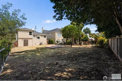 3631 Monterey Boulevard, Oakland, CA 94619 - Photo 48