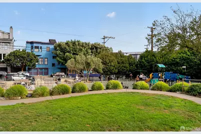195 Jersey Street, San Francisco, CA 94114 - Photo 52