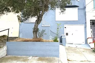 737 London St, San Francisco, CA 94112 - Photo 1