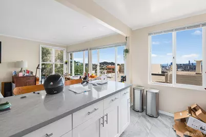 301 Graystone Terrace, San Francisco, CA 94114 - Photo 12