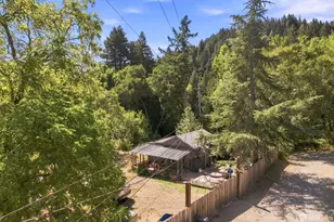 19295 Raineri Ln, Los Gatos, CA 95033 - Photo 2