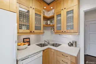 1101 Green St, San Francisco, CA 94109 - Photo 16
