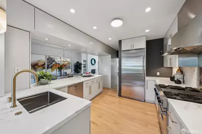 941 Diamond Street, San Francisco, CA 94114 - Photo 14