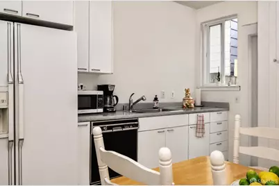 482 Arlington Street, San Francisco, CA 94131 - Photo 14