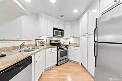 2200 Gellert Boulevard #6305, South San Francisco, CA 94080 - Photo 8